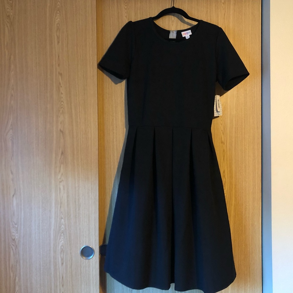 LuLaRoe Amelia